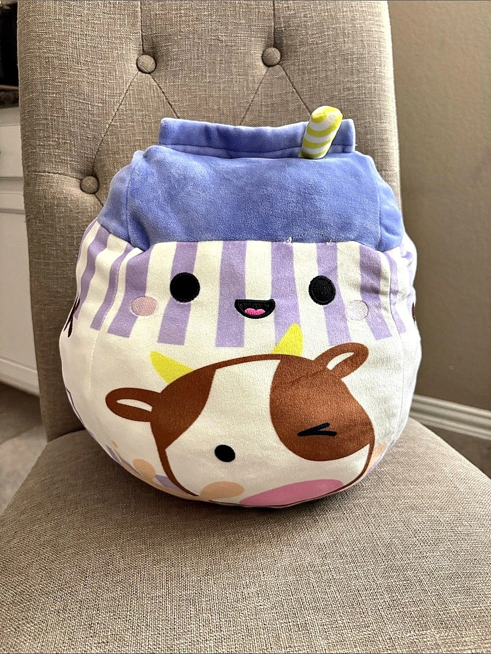 Squishmallows Chokka the Chocolate Milk / Reversible Milk Carton Flip-A-Mallow